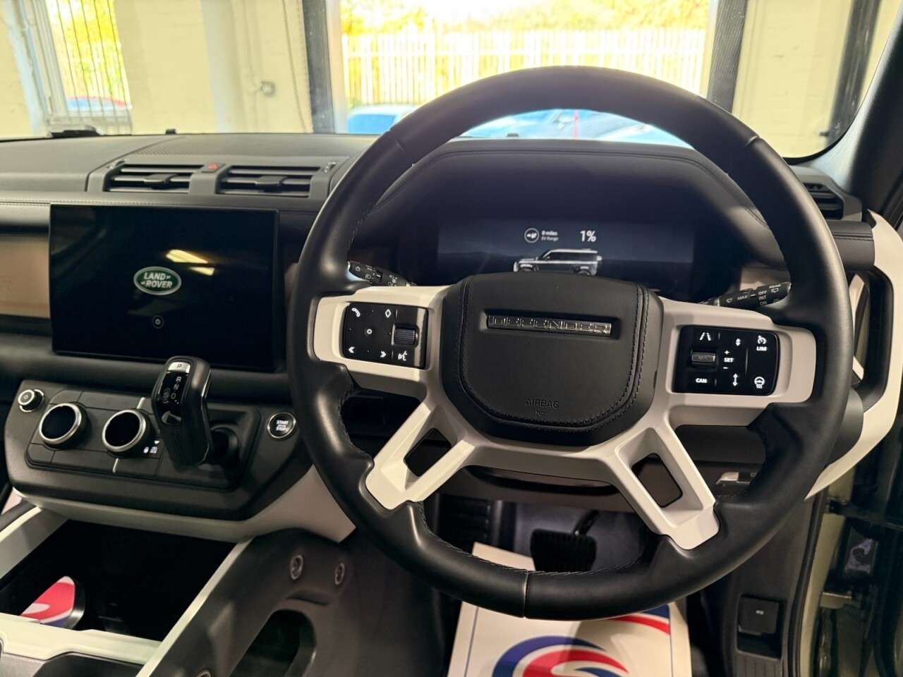 2025 LAND ROVER DEFENDER 2025 LAND ROVER DEFENDER