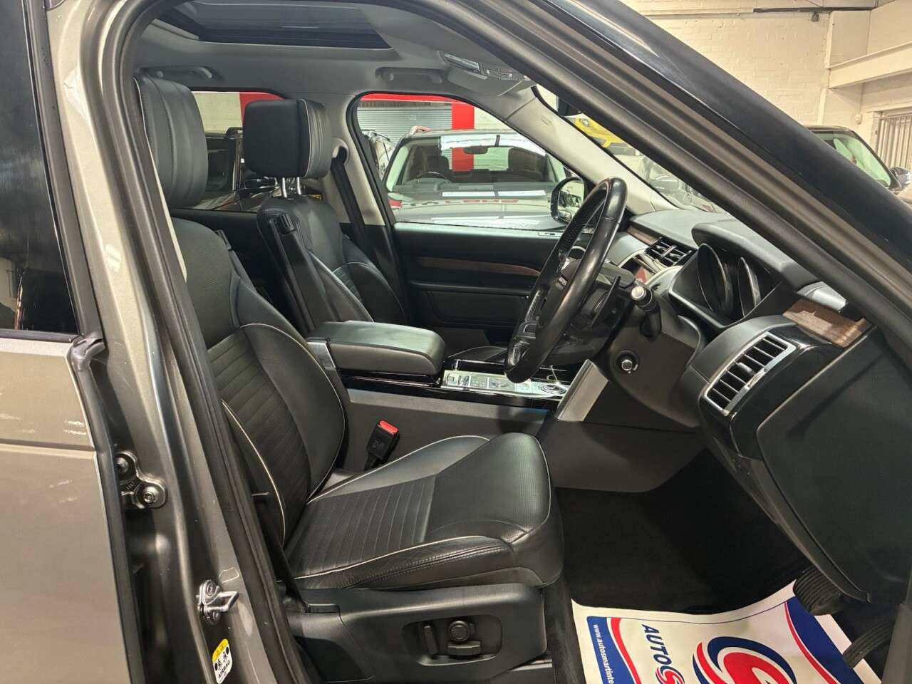 2017 LAND ROVER DISCOVERY 2017 LAND ROVER DISCOVERY