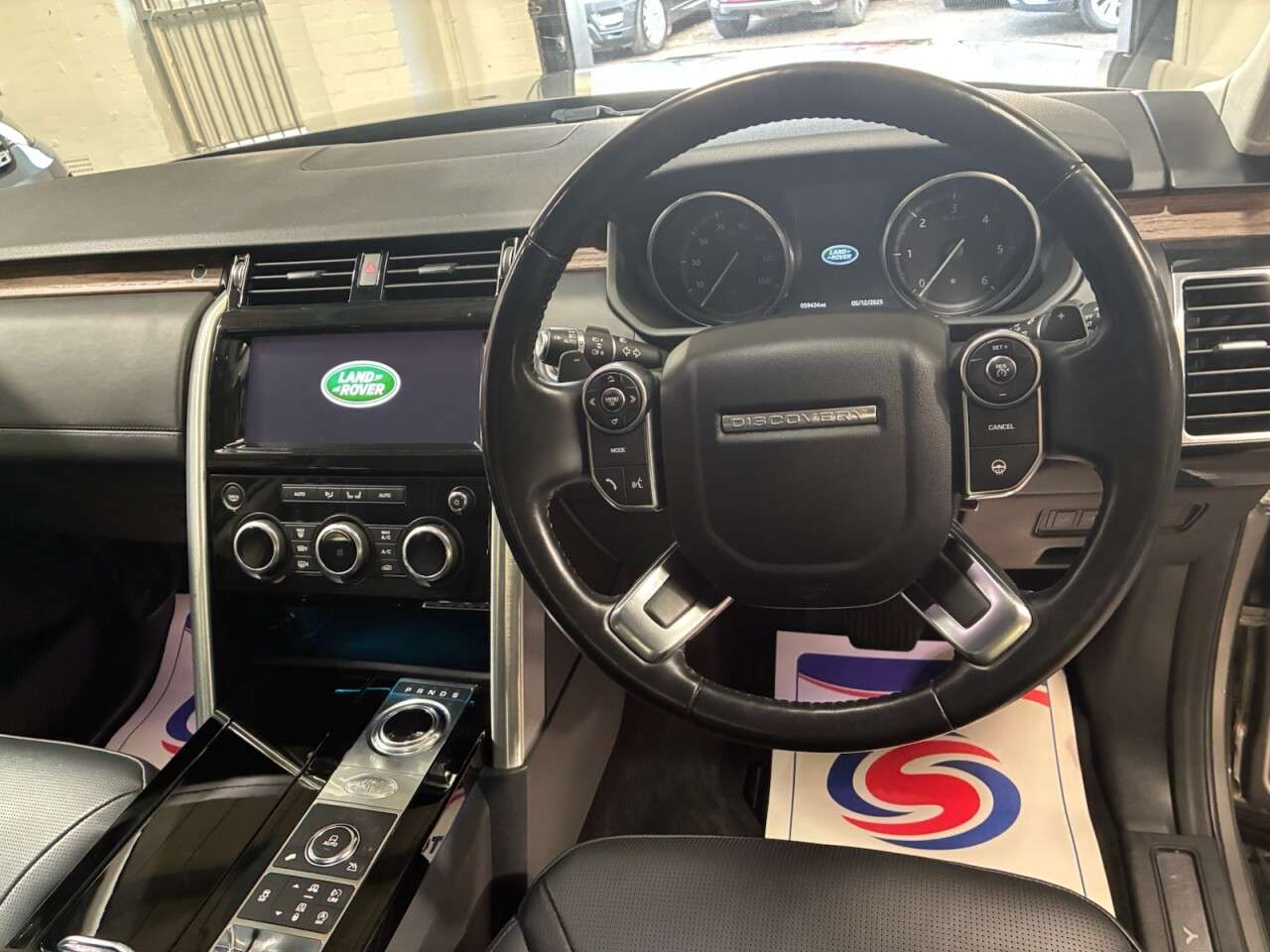 2017 LAND ROVER DISCOVERY 2017 LAND ROVER DISCOVERY