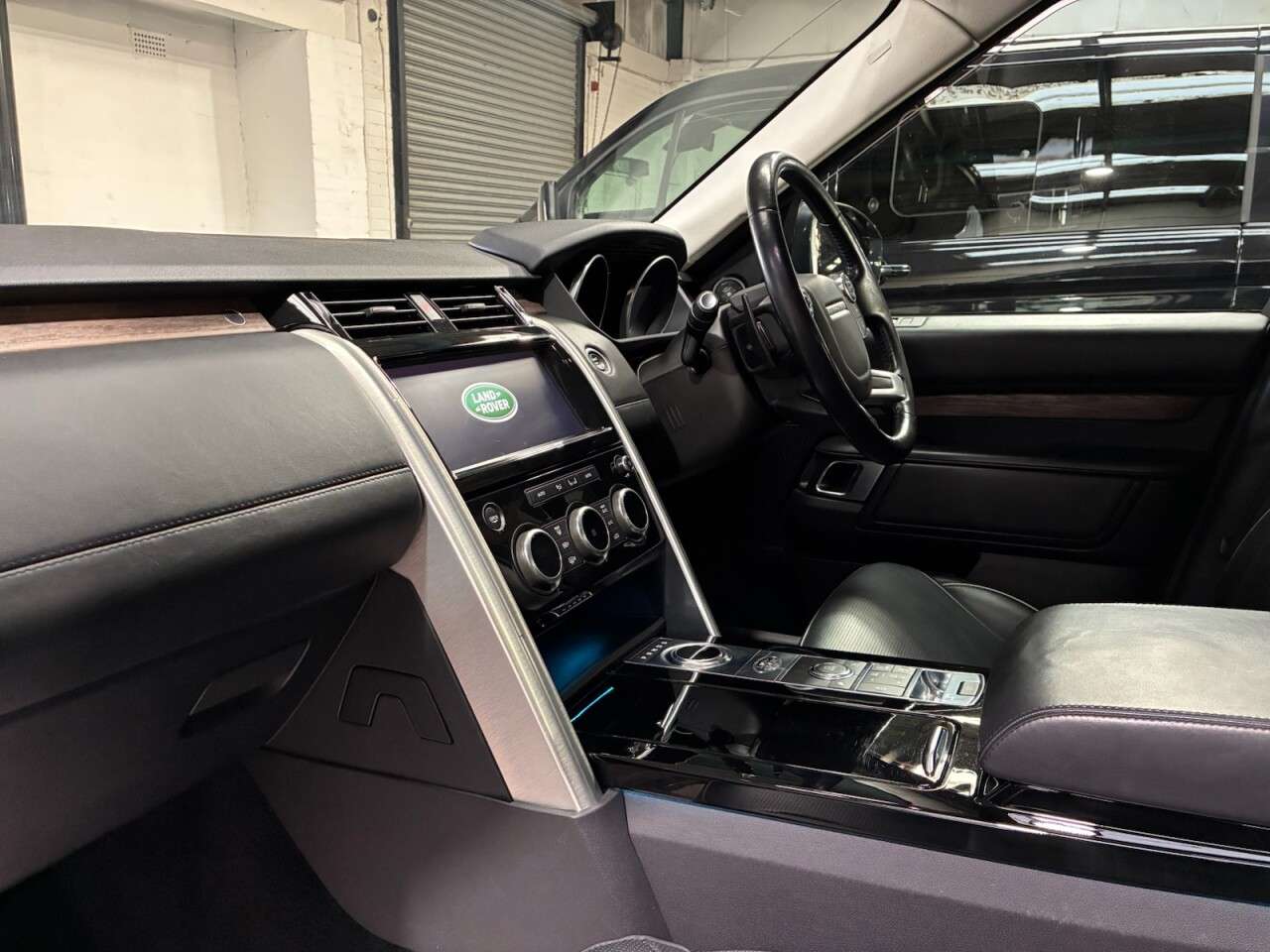 2017 LAND ROVER DISCOVERY 2017 LAND ROVER DISCOVERY