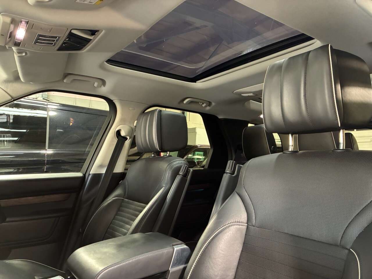 2017 LAND ROVER DISCOVERY 2017 LAND ROVER DISCOVERY