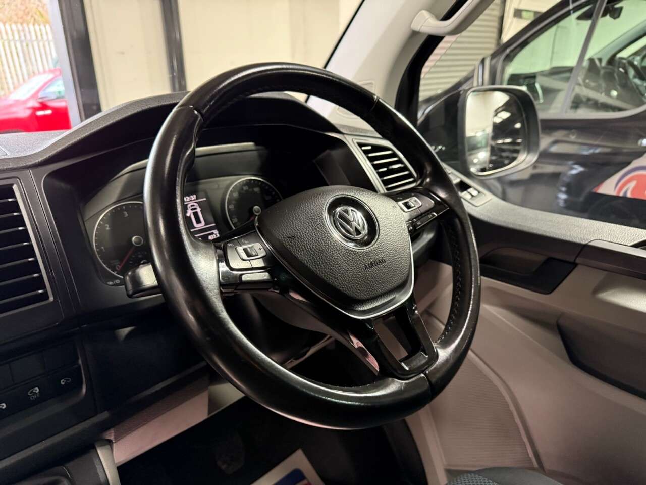 2018 VOLKSWAGEN TRANSPORTER 2018 VOLKSWAGEN TRANSPORTER