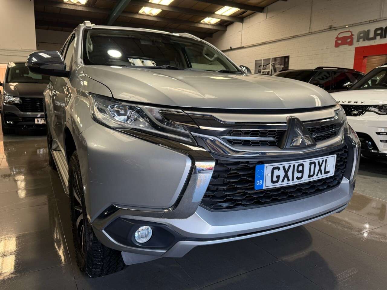 2019 MITSUBISHI SHOGUN SPORT 2019 MITSUBISHI SHOGUN SPORT