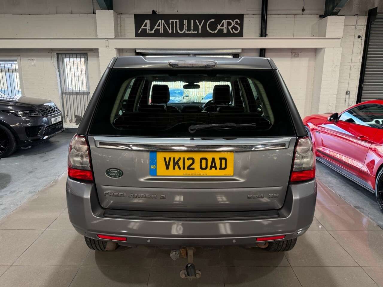 A 2012 LAND ROVER FREELANDER 2 2.2 SD4 XS SUV 5dr Diesel CommandShift 4WD Euro 5 (190 ps) A 2012 LAND ROVER FREELANDER 2 2.2 SD4 XS SUV 5dr Diesel CommandShift 4WD Euro 5 (190 ps)