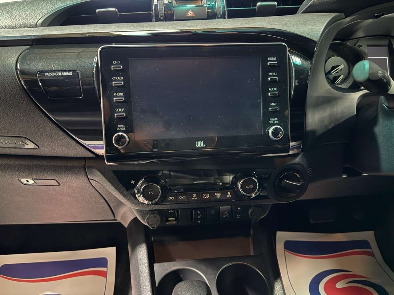 2021 TOYOTA HI-LUX 2021 TOYOTA HI-LUX