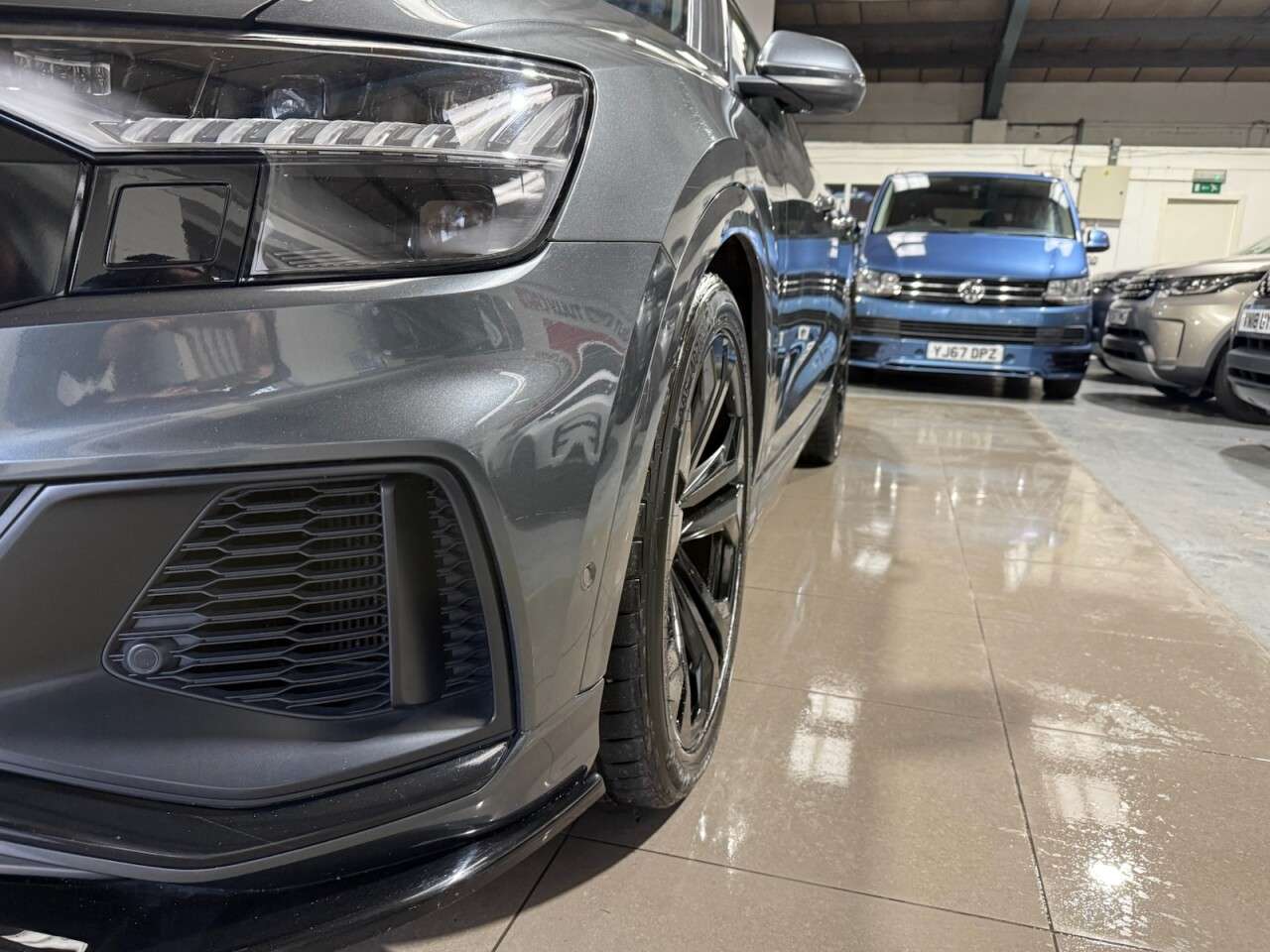 2019 AUDI Q8 2019 AUDI Q8