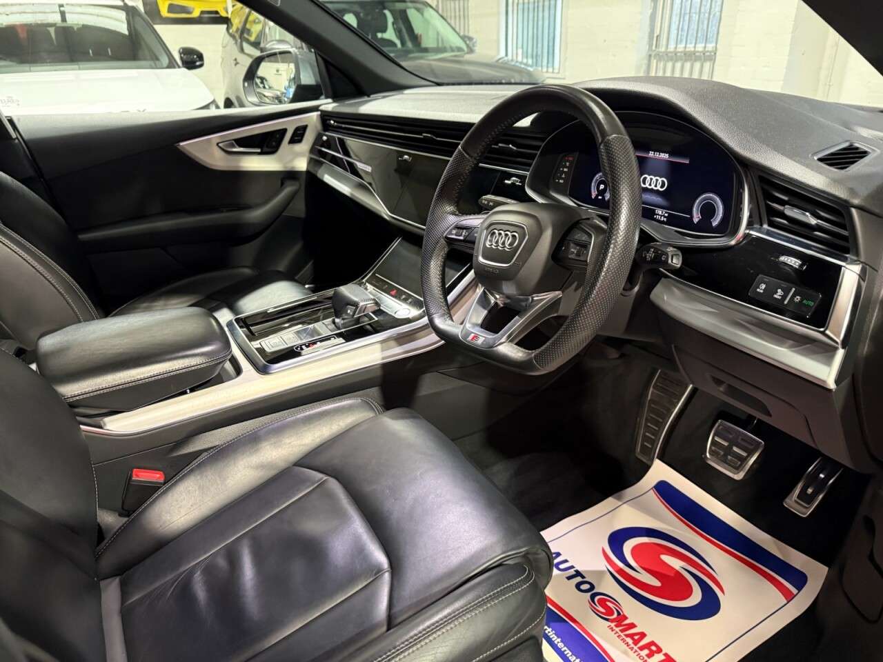 2019 AUDI Q8 2019 AUDI Q8