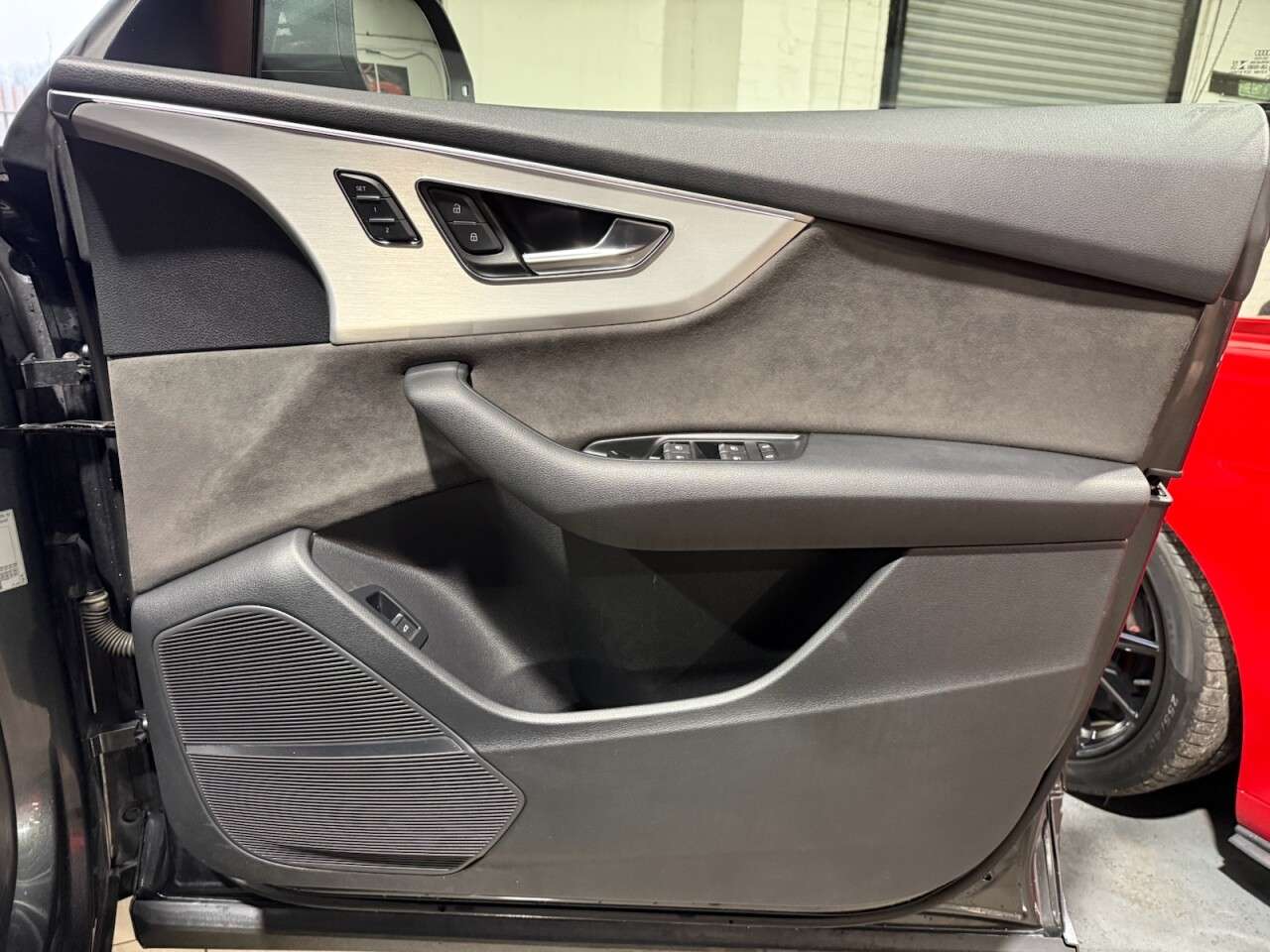 2019 AUDI Q8 2019 AUDI Q8