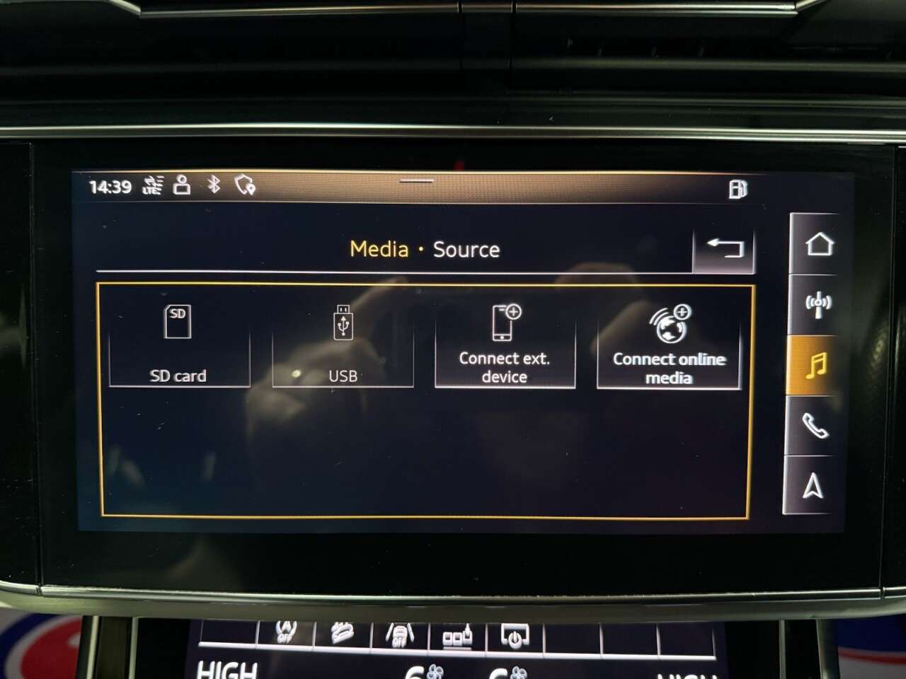 2019 AUDI Q8 2019 AUDI Q8