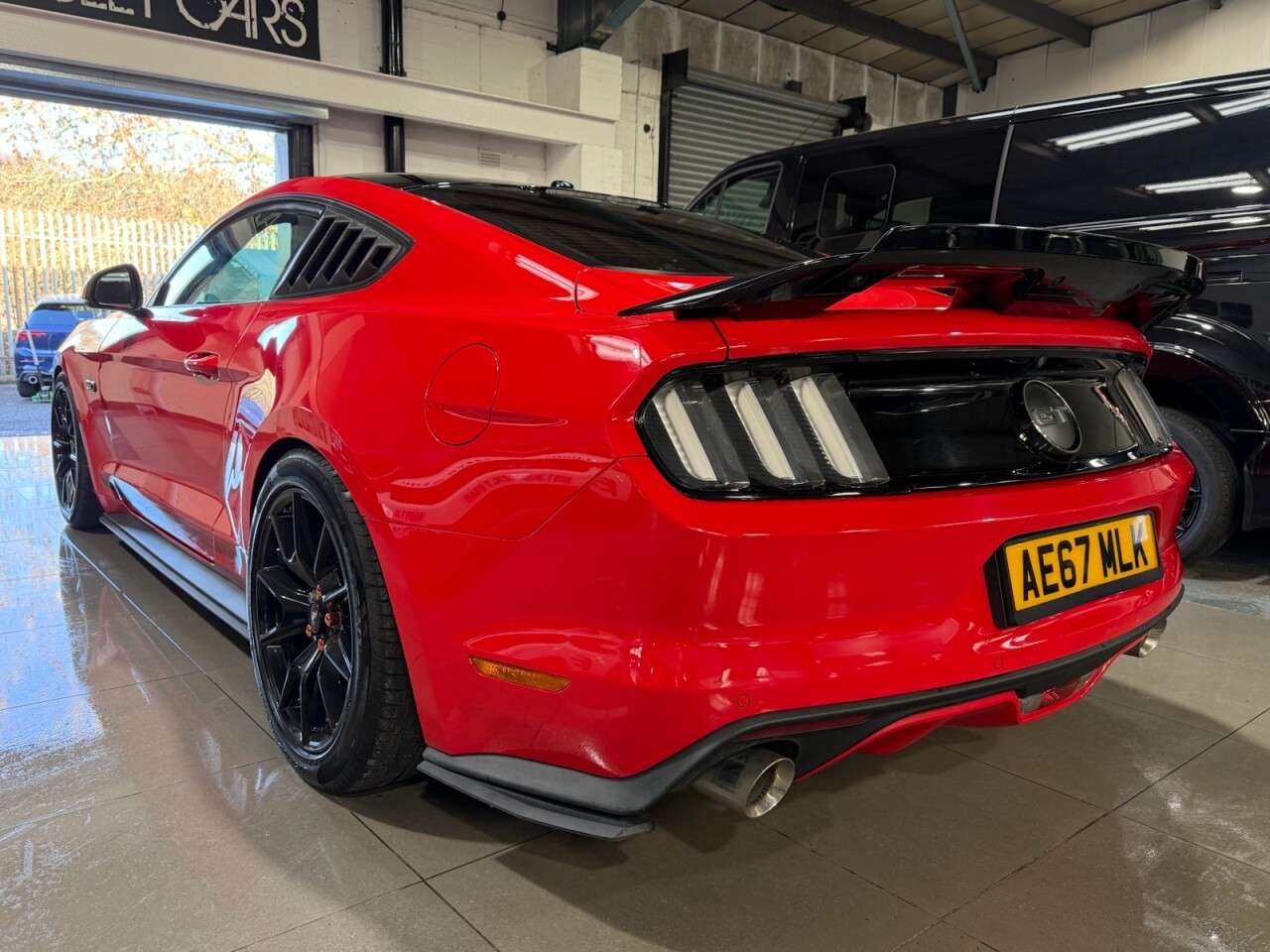 null FORD MUSTANG null FORD MUSTANG