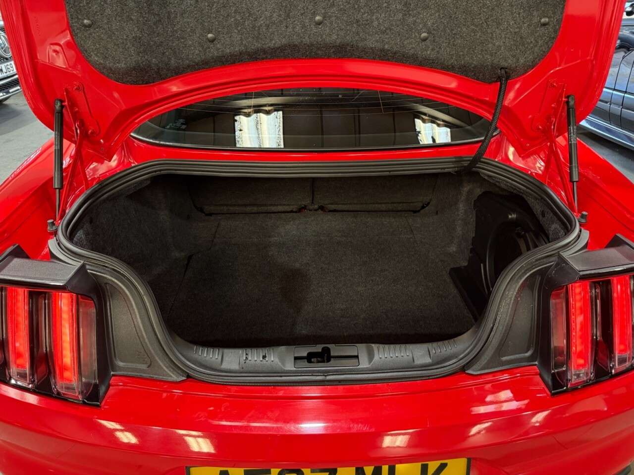 null FORD MUSTANG null FORD MUSTANG