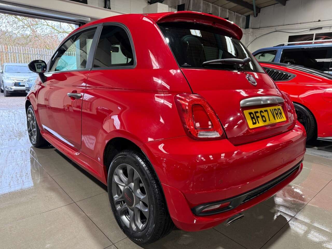 2017 FIAT 500 2017 FIAT 500