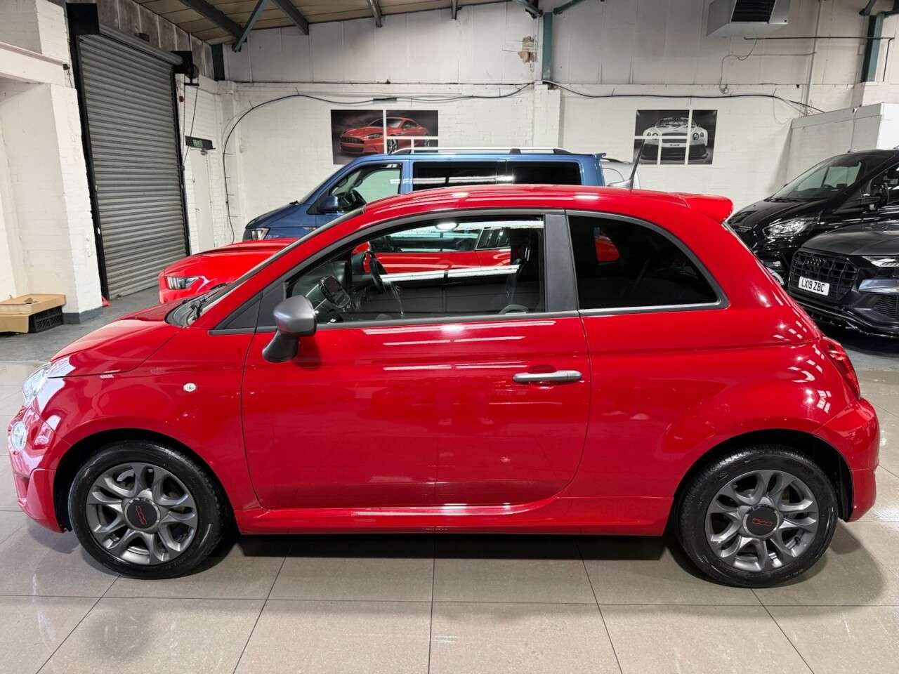 2017 FIAT 500 2017 FIAT 500