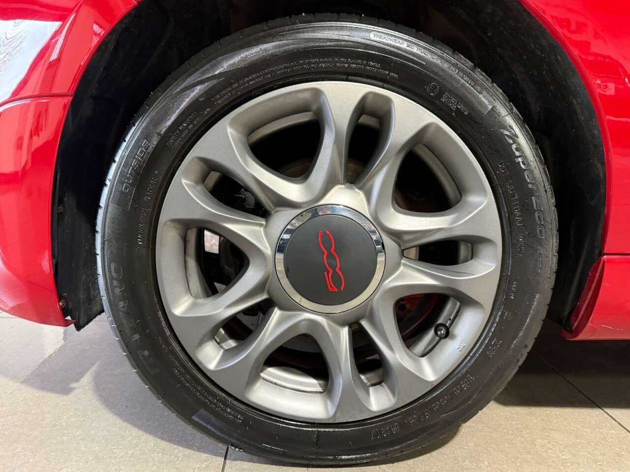 2017 FIAT 500 2017 FIAT 500