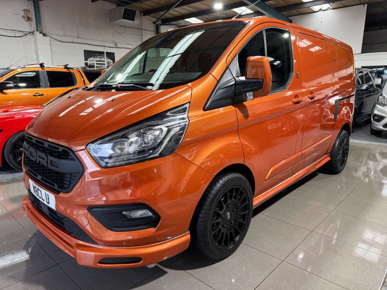 A 2020 FORD TRANSIT CUSTOM 2.0 300 EcoBlue Limited Panel Van 5dr Diesel Manual L1 H1 Euro 6 (s/s) (170 A 2020 FORD TRANSIT CUSTOM 2.0 300 EcoBlue Limited Panel Van 5dr Diesel Manual L1 H1 Euro 6 (s/s) (170