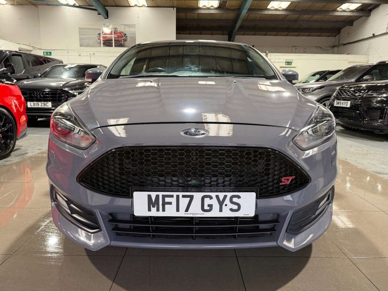 A 2017 FORD FOCUS 2.0T EcoBoost ST-3 Hatchback 5dr Petrol Manual Euro 6 (s/s) (250 ps) A 2017 FORD FOCUS 2.0T EcoBoost ST-3 Hatchback 5dr Petrol Manual Euro 6 (s/s) (250 ps)