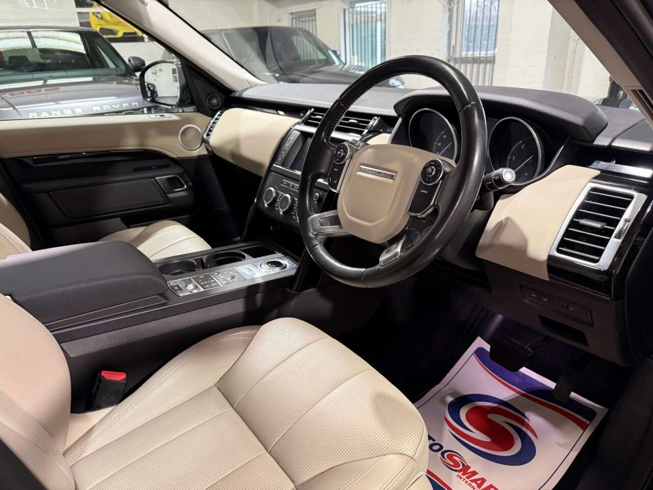 2017 LAND ROVER DISCOVERY 2017 LAND ROVER DISCOVERY