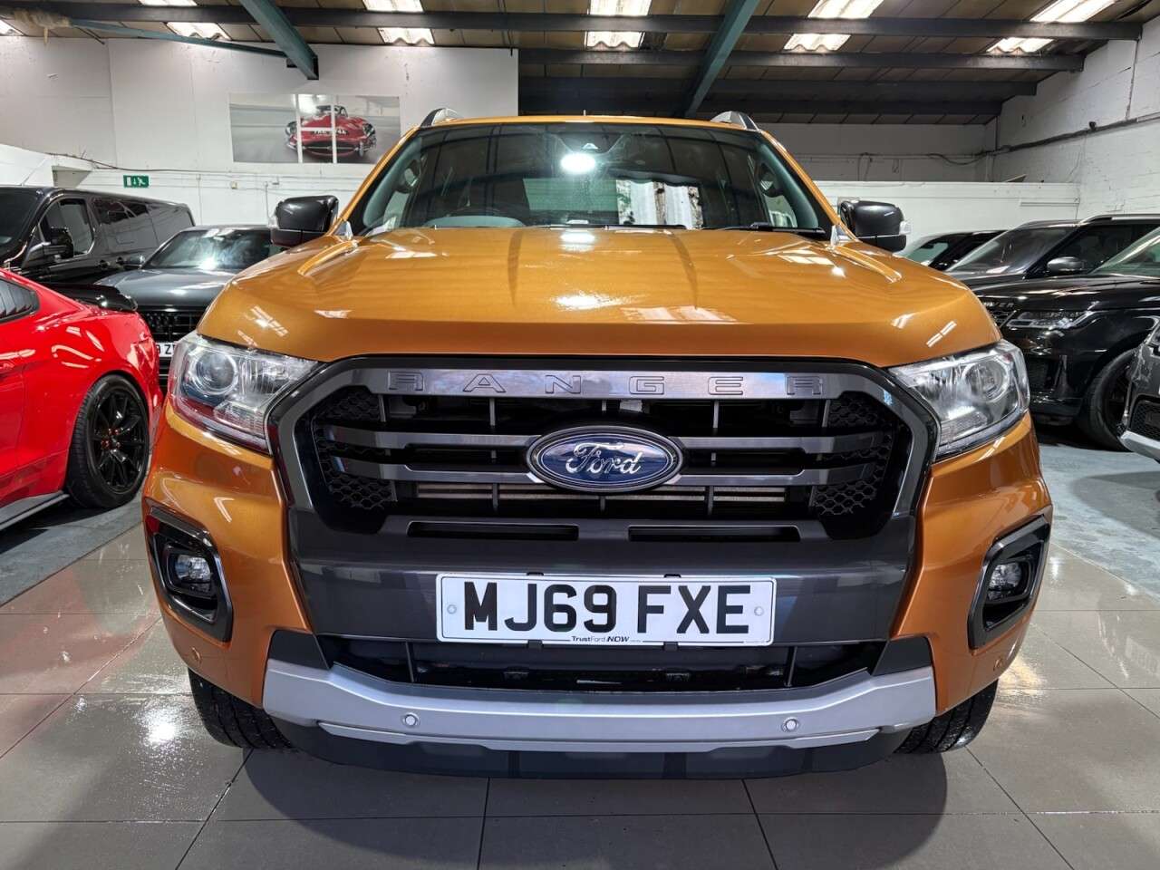 A 2019 FORD RANGER 2.0 EcoBlue Wildtrak Pickup Double Cab 4dr Diesel Auto 4WD Euro 6 (s/s) (21 A 2019 FORD RANGER 2.0 EcoBlue Wildtrak Pickup Double Cab 4dr Diesel Auto 4WD Euro 6 (s/s) (21