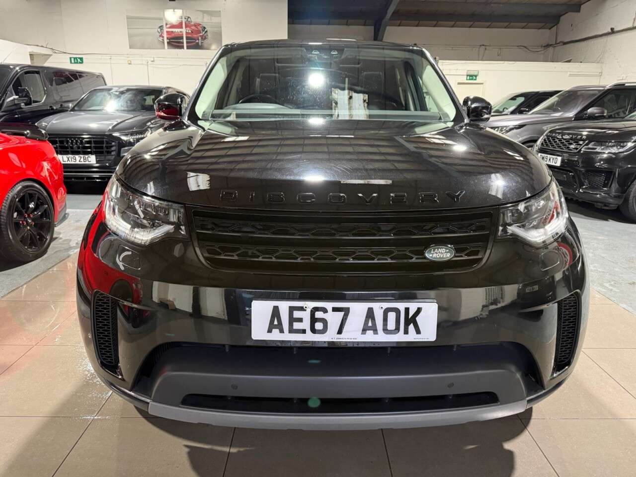 A 2017 LAND ROVER DISCOVERY 3.0 TD V6 HSE SUV 5dr Diesel Auto 4WD Euro 6 (s/s) (258 ps) A 2017 LAND ROVER DISCOVERY 3.0 TD V6 HSE SUV 5dr Diesel Auto 4WD Euro 6 (s/s) (258 ps)