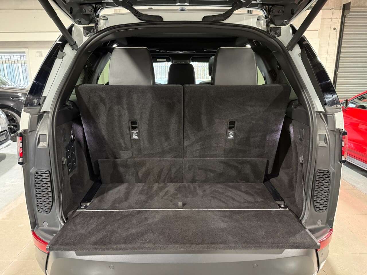 2018 LAND ROVER DISCOVERY 2018 LAND ROVER DISCOVERY