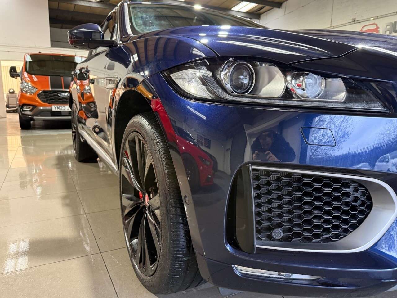 2017 JAGUAR F-PACE 2017 JAGUAR F-PACE