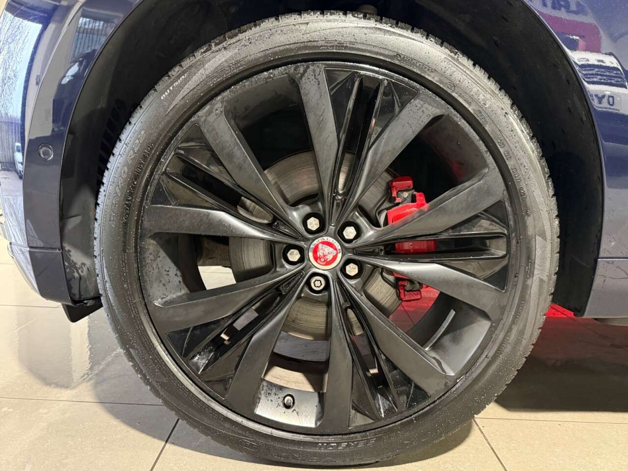 2017 JAGUAR F-PACE 2017 JAGUAR F-PACE