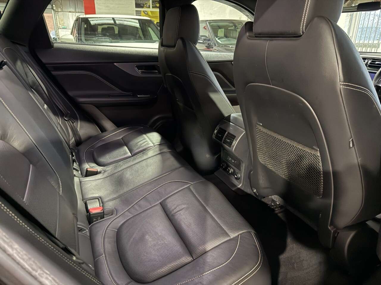 2017 JAGUAR F-PACE 2017 JAGUAR F-PACE