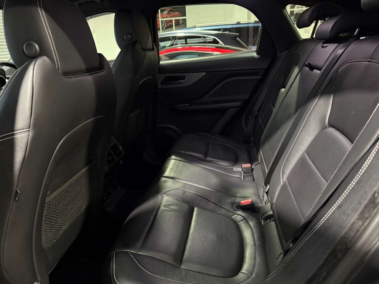 2017 JAGUAR F-PACE 2017 JAGUAR F-PACE