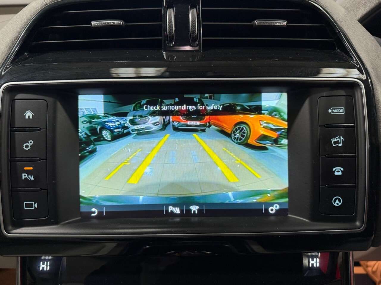 2016 JAGUAR XE 2016 JAGUAR XE