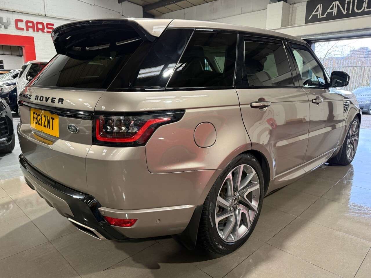 2021 LAND ROVER RANGE ROVER SPORT 2021 LAND ROVER RANGE ROVER SPORT
