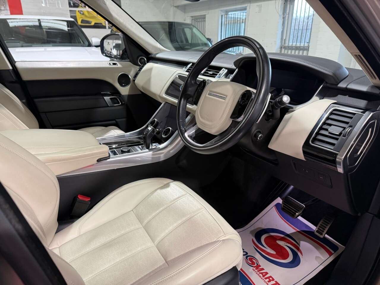 2021 LAND ROVER RANGE ROVER SPORT 2021 LAND ROVER RANGE ROVER SPORT