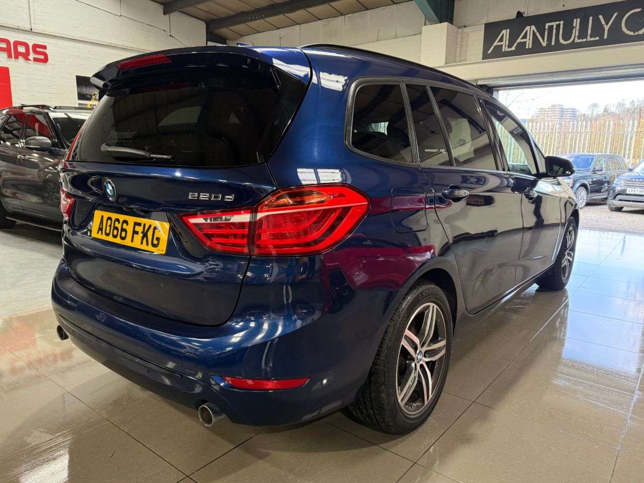 2016 BMW 2 SERIES GRAN TOURER 2016 BMW 2 SERIES GRAN TOURER