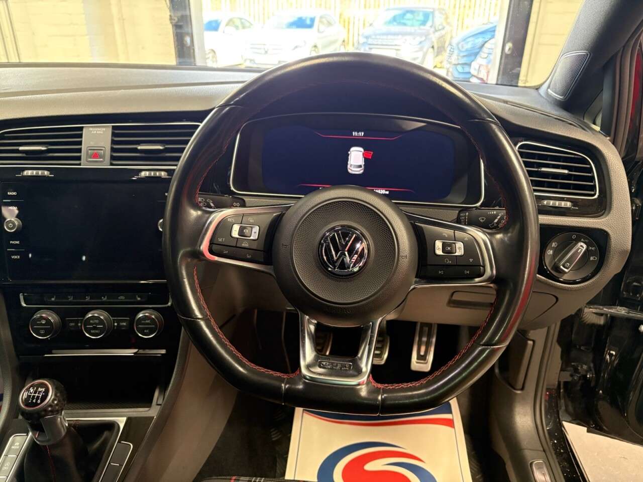 2017 VOLKSWAGEN GOLF 2017 VOLKSWAGEN GOLF