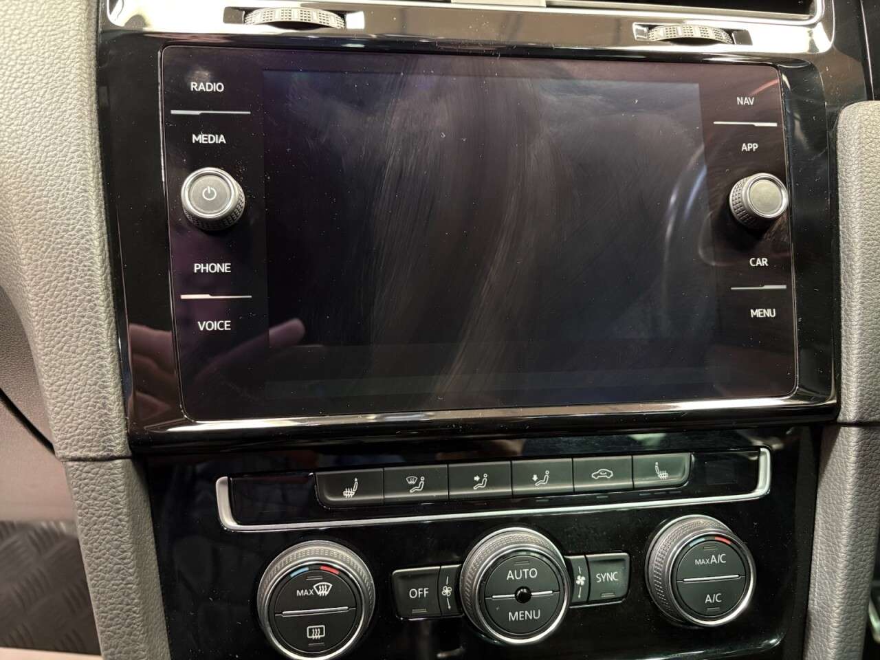 2017 VOLKSWAGEN GOLF 2017 VOLKSWAGEN GOLF