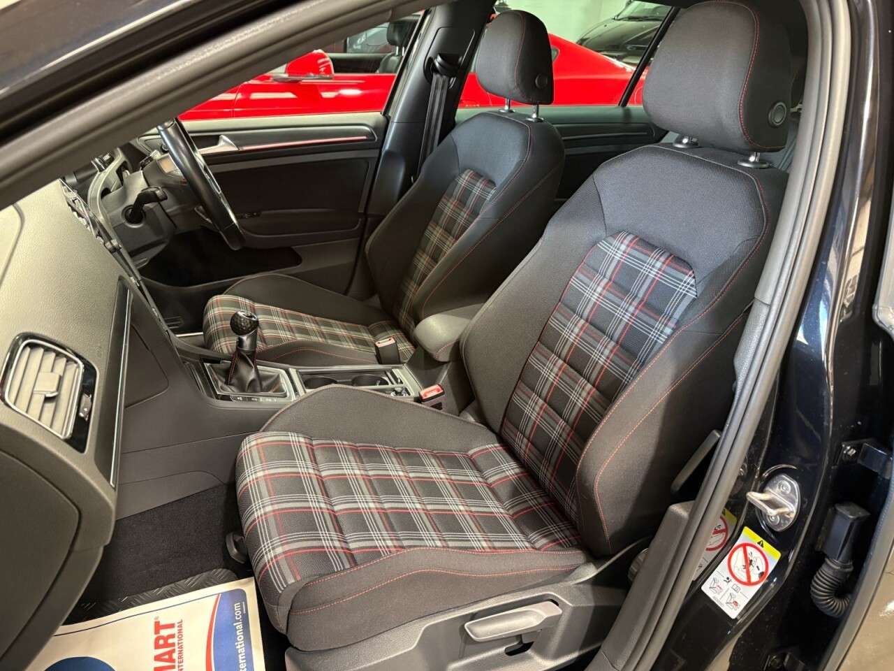 2017 VOLKSWAGEN GOLF 2017 VOLKSWAGEN GOLF