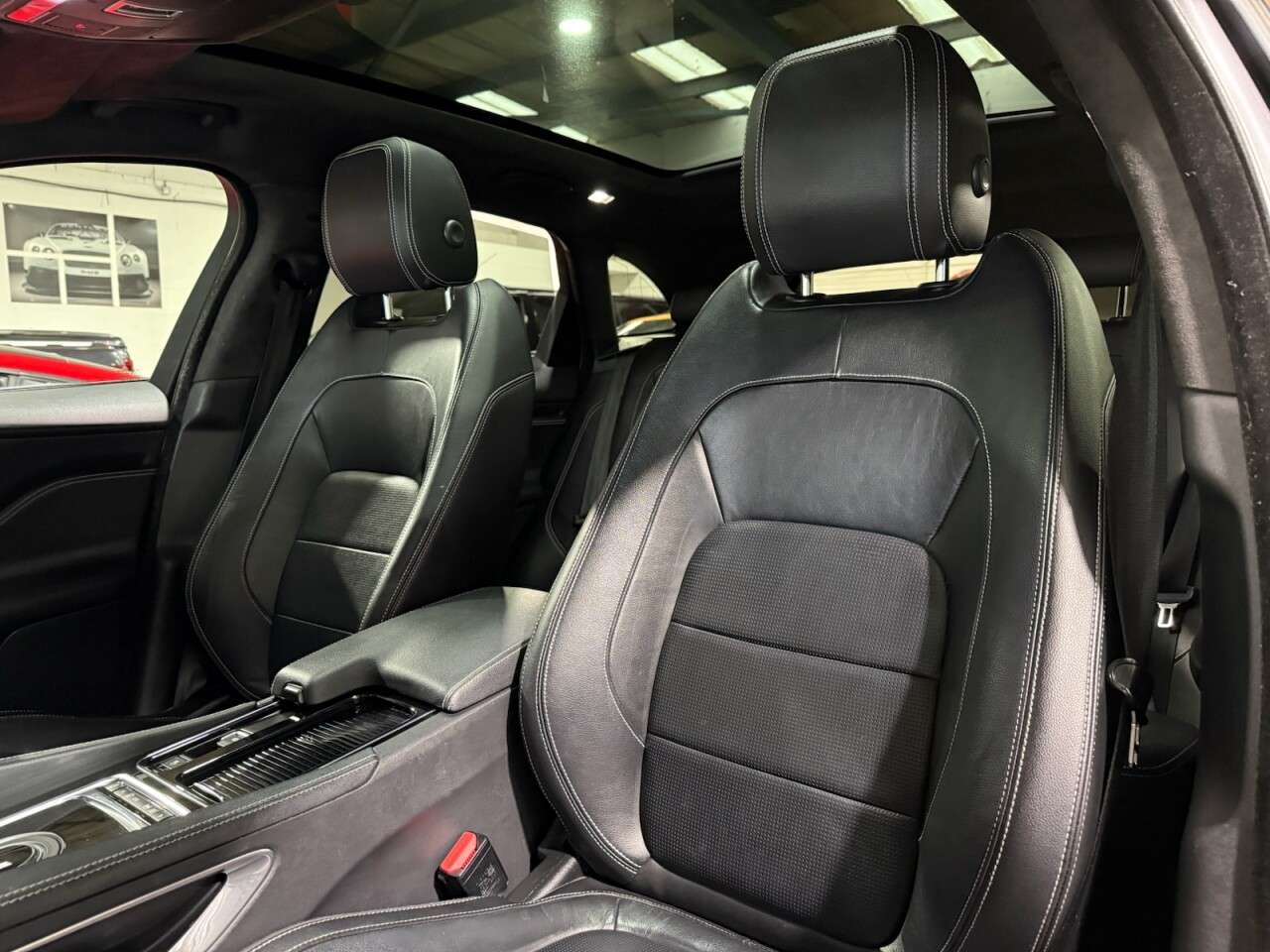 2020 JAGUAR F-PACE 2020 JAGUAR F-PACE