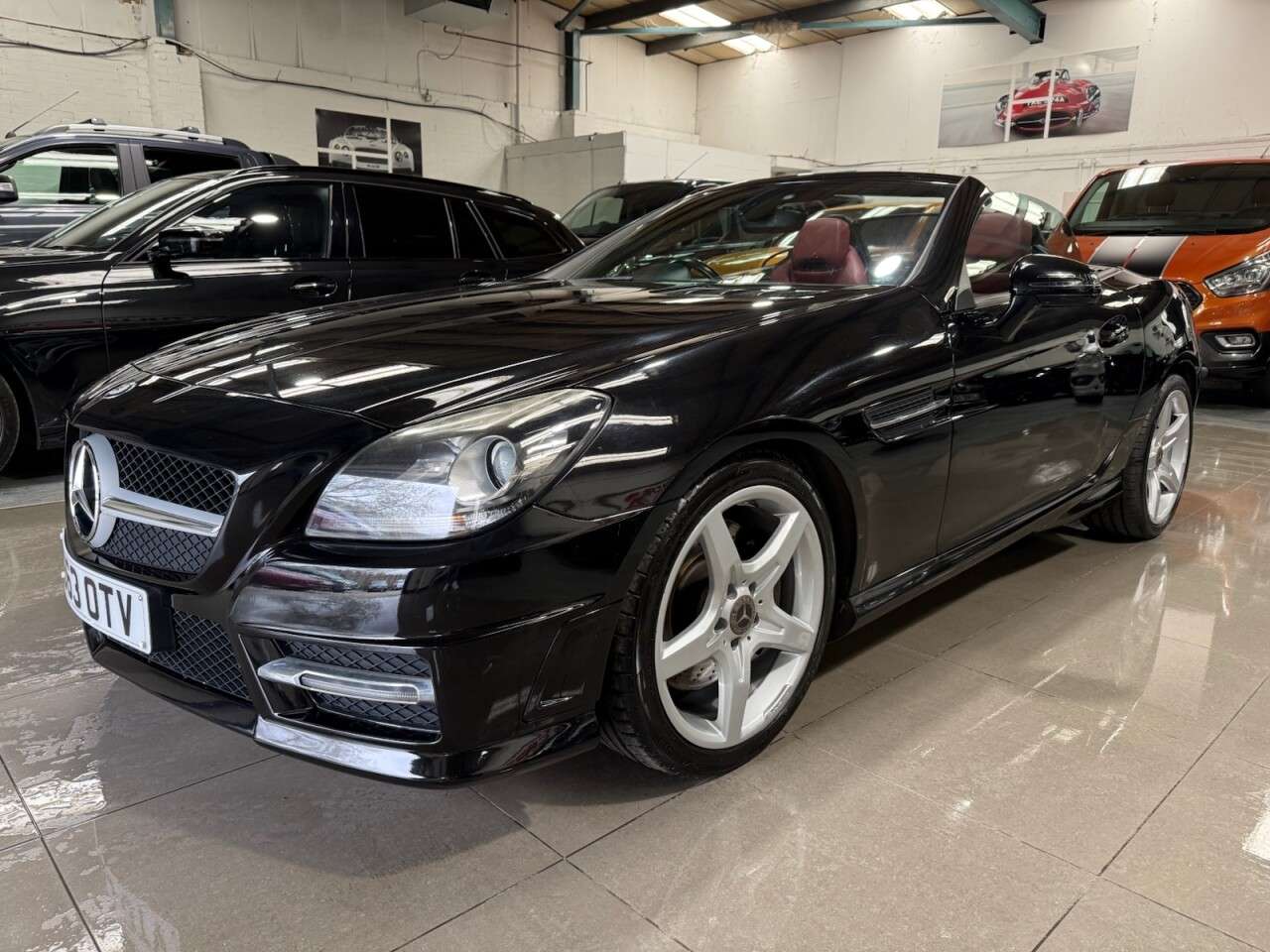 A 2014 MERCEDES-BENZ SLK 2.1 SLK250 CDI AMG Sport Convertible 2dr Diesel G-Tronic+ Euro 5 (s/s) (204 A 2014 MERCEDES-BENZ SLK 2.1 SLK250 CDI AMG Sport Convertible 2dr Diesel G-Tronic+ Euro 5 (s/s) (204