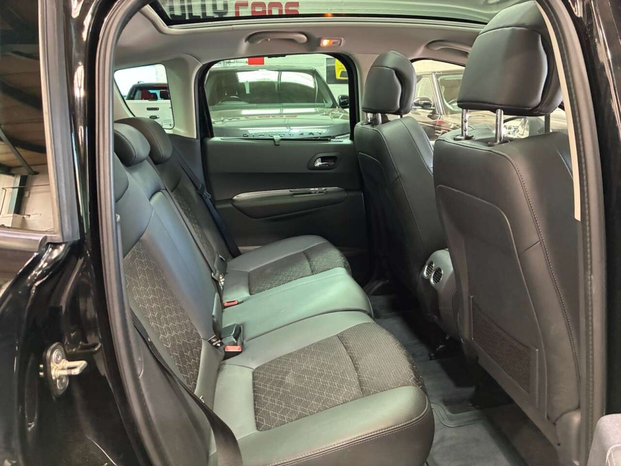 2016 PEUGEOT 3008 2016 PEUGEOT 3008