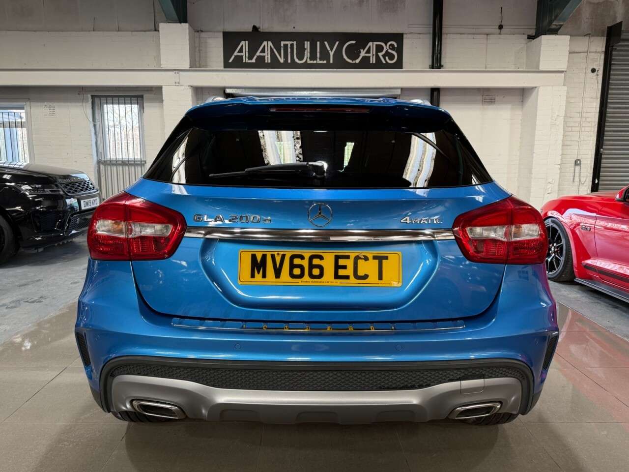 A 2016 MERCEDES-BENZ GLA 2.1 GLA200d AMG Line (Executive) SUV 5dr Diesel 7G-DCT 4MATIC Euro 6 (s/s) A 2016 MERCEDES-BENZ GLA 2.1 GLA200d AMG Line (Executive) SUV 5dr Diesel 7G-DCT 4MATIC Euro 6 (s/s)