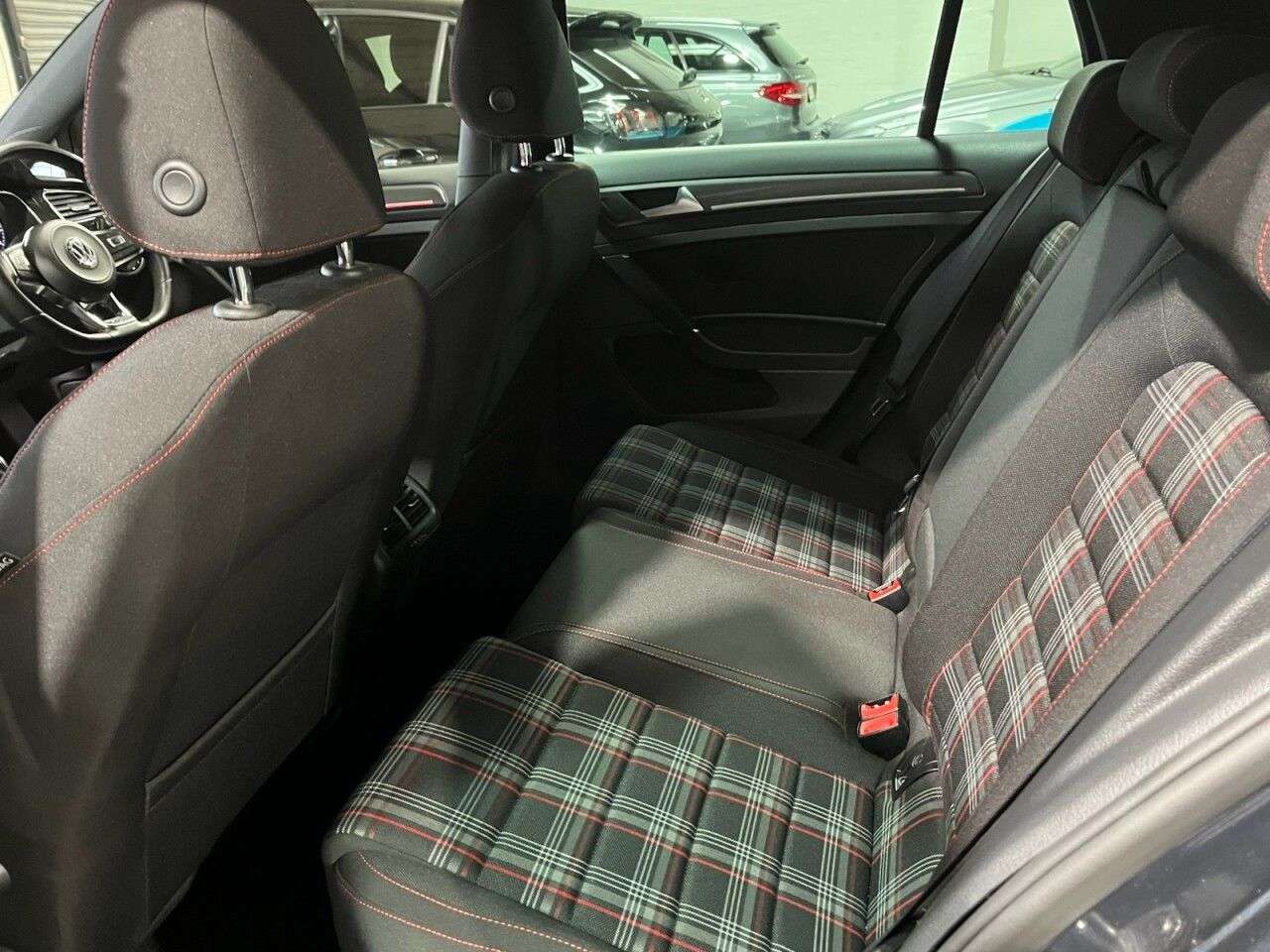 2018 VOLKSWAGEN GOLF 2018 VOLKSWAGEN GOLF