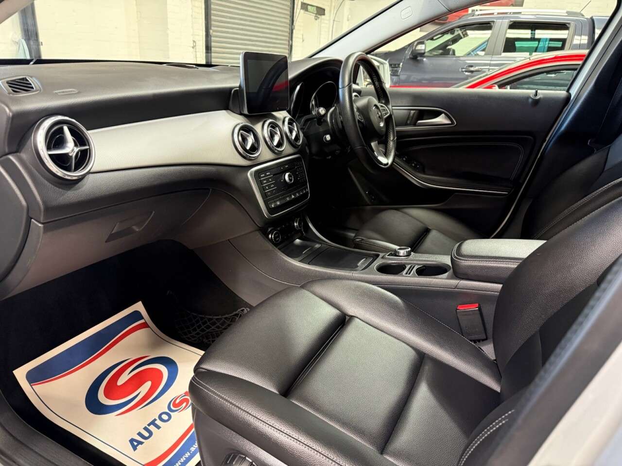 2017 MERCEDES-BENZ GLA 2017 MERCEDES-BENZ GLA