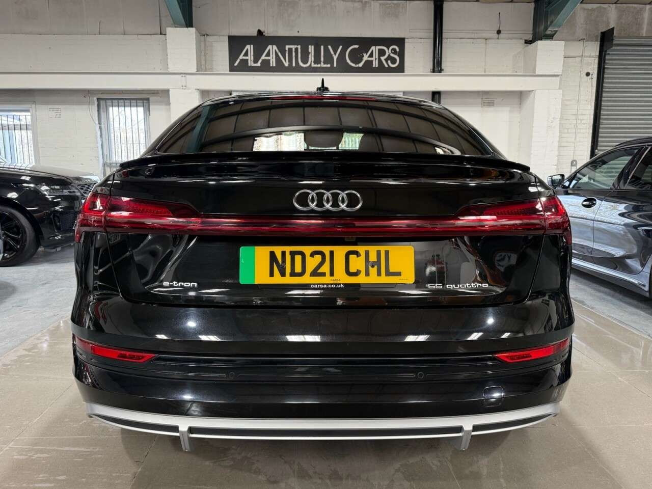 A 2021 AUDI E-TRON 55 S line Sportback 5dr Electric Auto quattro 95kWh (408 ps) A 2021 AUDI E-TRON 55 S line Sportback 5dr Electric Auto quattro 95kWh (408 ps)