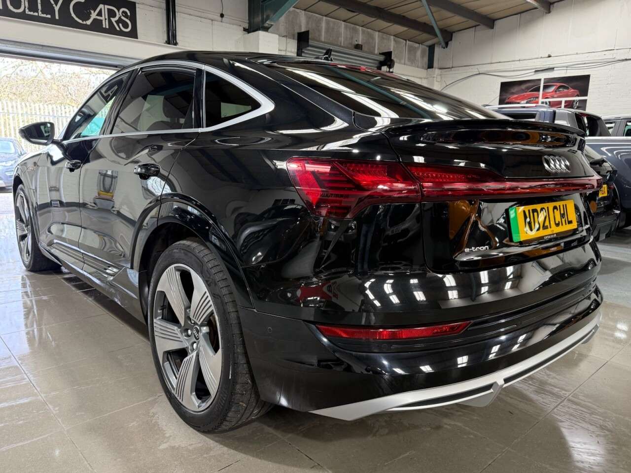 2021 AUDI E-TRON 2021 AUDI E-TRON