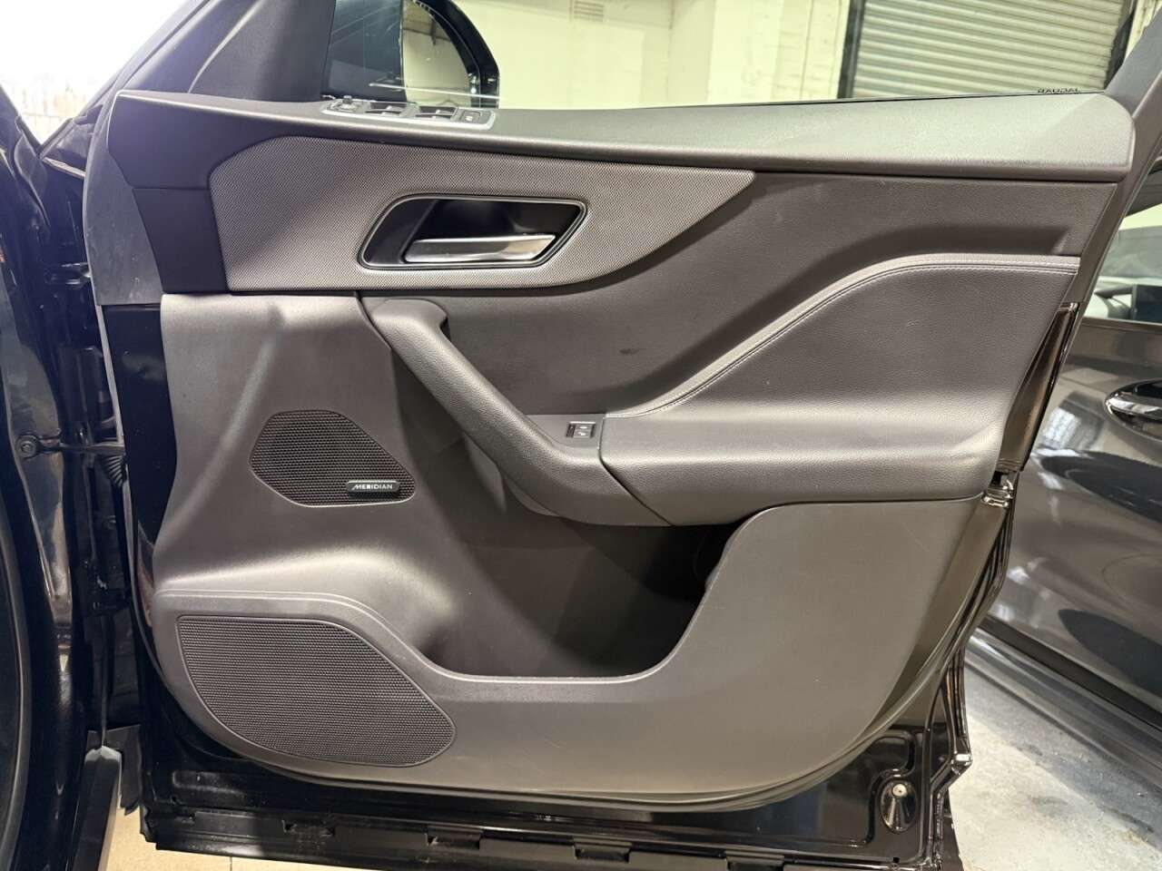 2016 JAGUAR F-PACE 2016 JAGUAR F-PACE