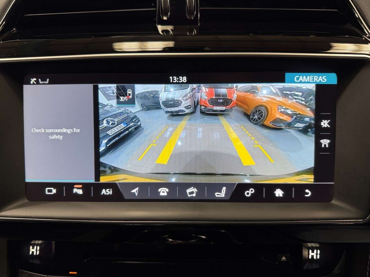 2016 JAGUAR F-PACE 2016 JAGUAR F-PACE