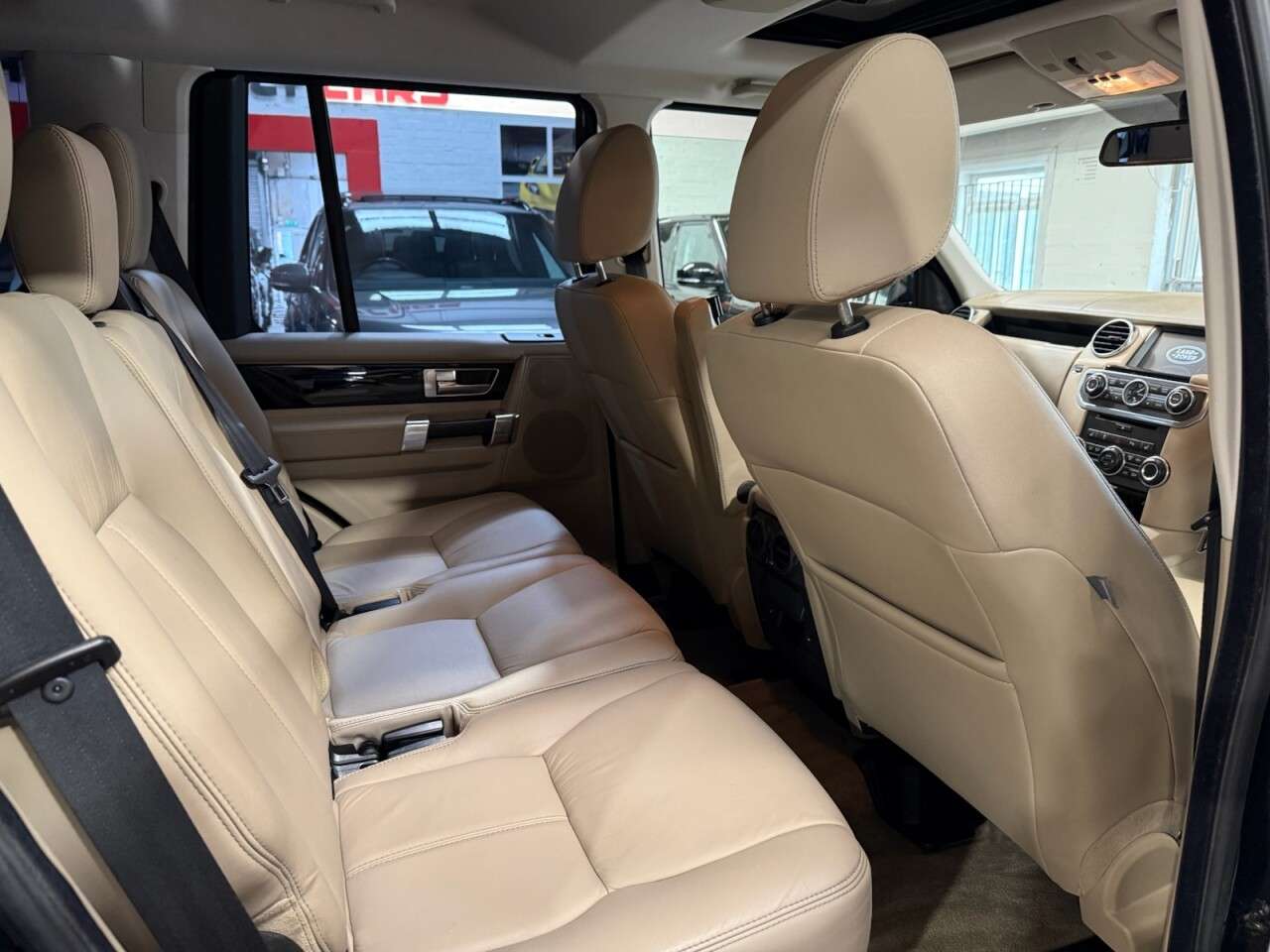 2011 LAND ROVER DISCOVERY 4 2011 LAND ROVER DISCOVERY 4