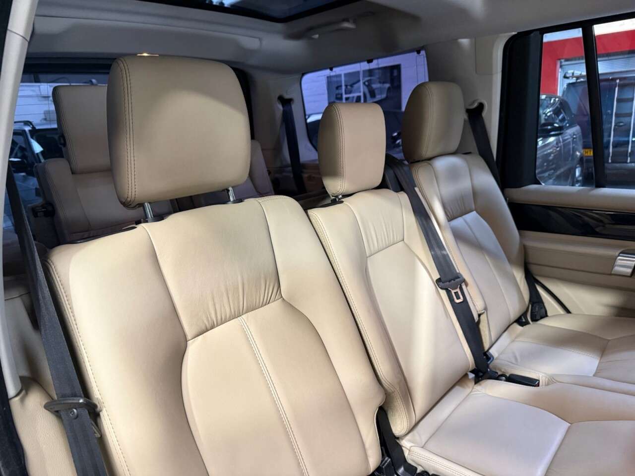 2011 LAND ROVER DISCOVERY 4 2011 LAND ROVER DISCOVERY 4