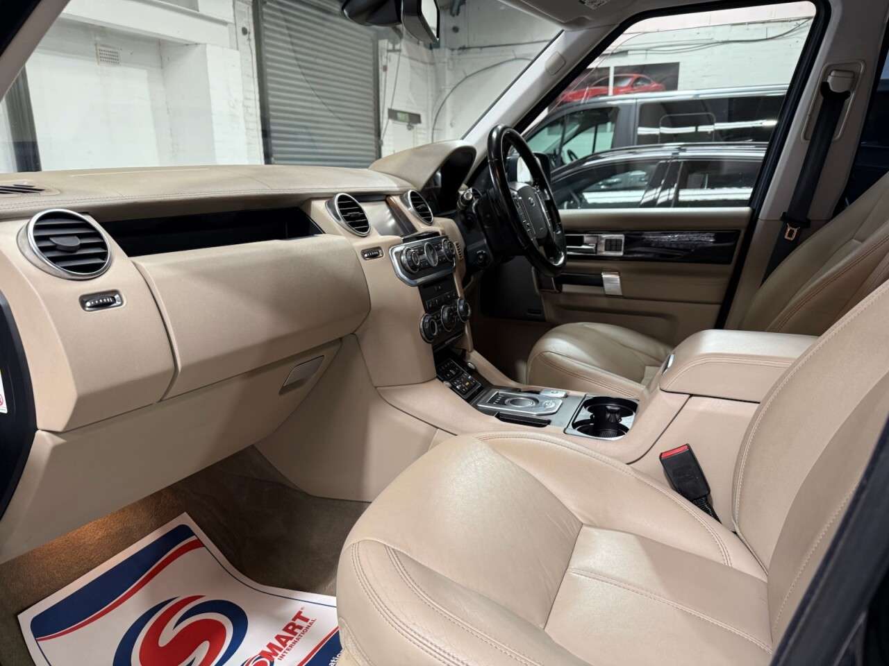 2011 LAND ROVER DISCOVERY 4 2011 LAND ROVER DISCOVERY 4