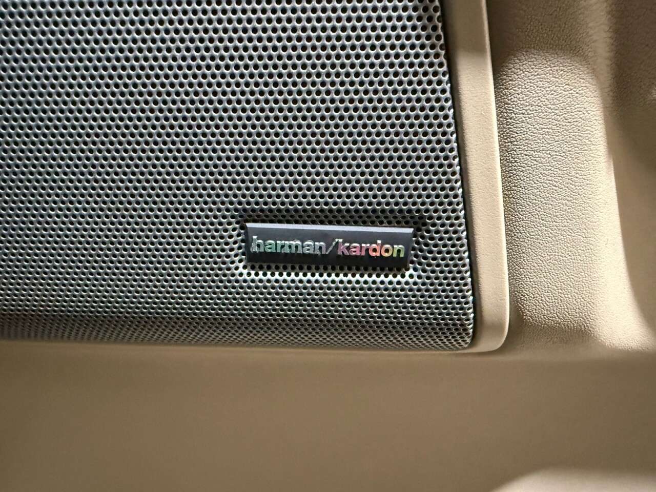 2011 LAND ROVER DISCOVERY 4 2011 LAND ROVER DISCOVERY 4