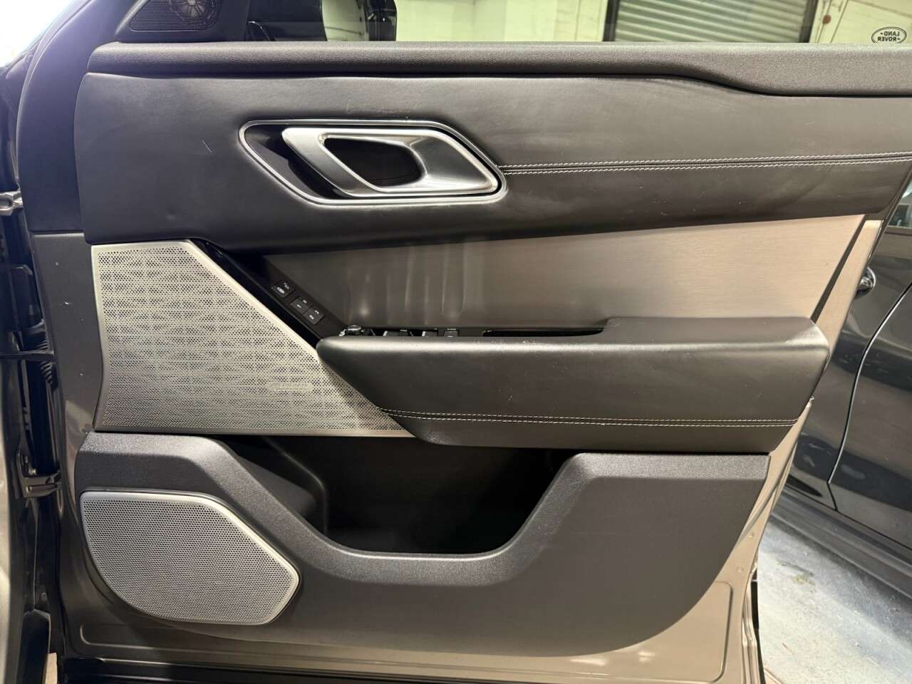 2018 LAND ROVER RANGE ROVER VELAR 2018 LAND ROVER RANGE ROVER VELAR